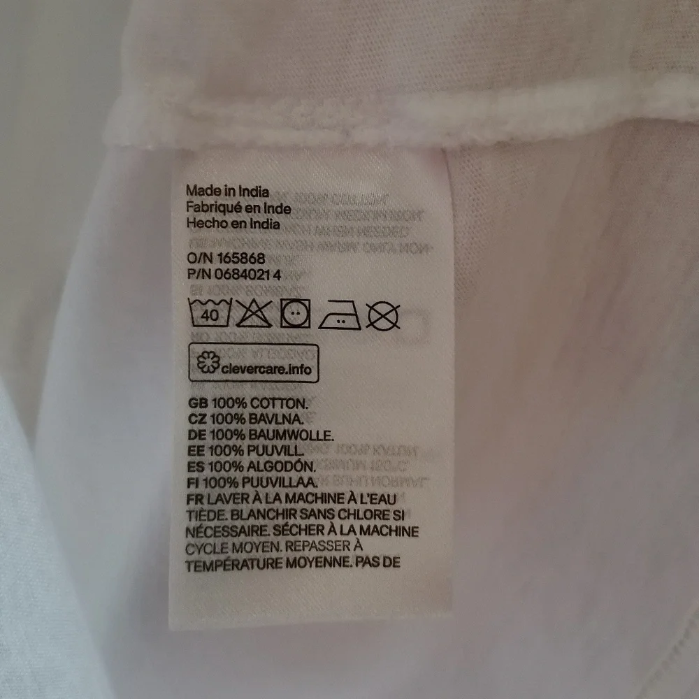H&M Regular Fit Printed T-shirt - (M) - Picture 5 of 6